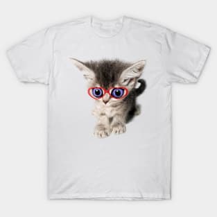 kitten big eyes heart bezel T-Shirt